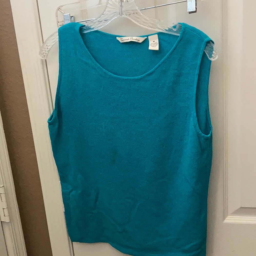 FINAL MARKDOWN French laundry tank top medium